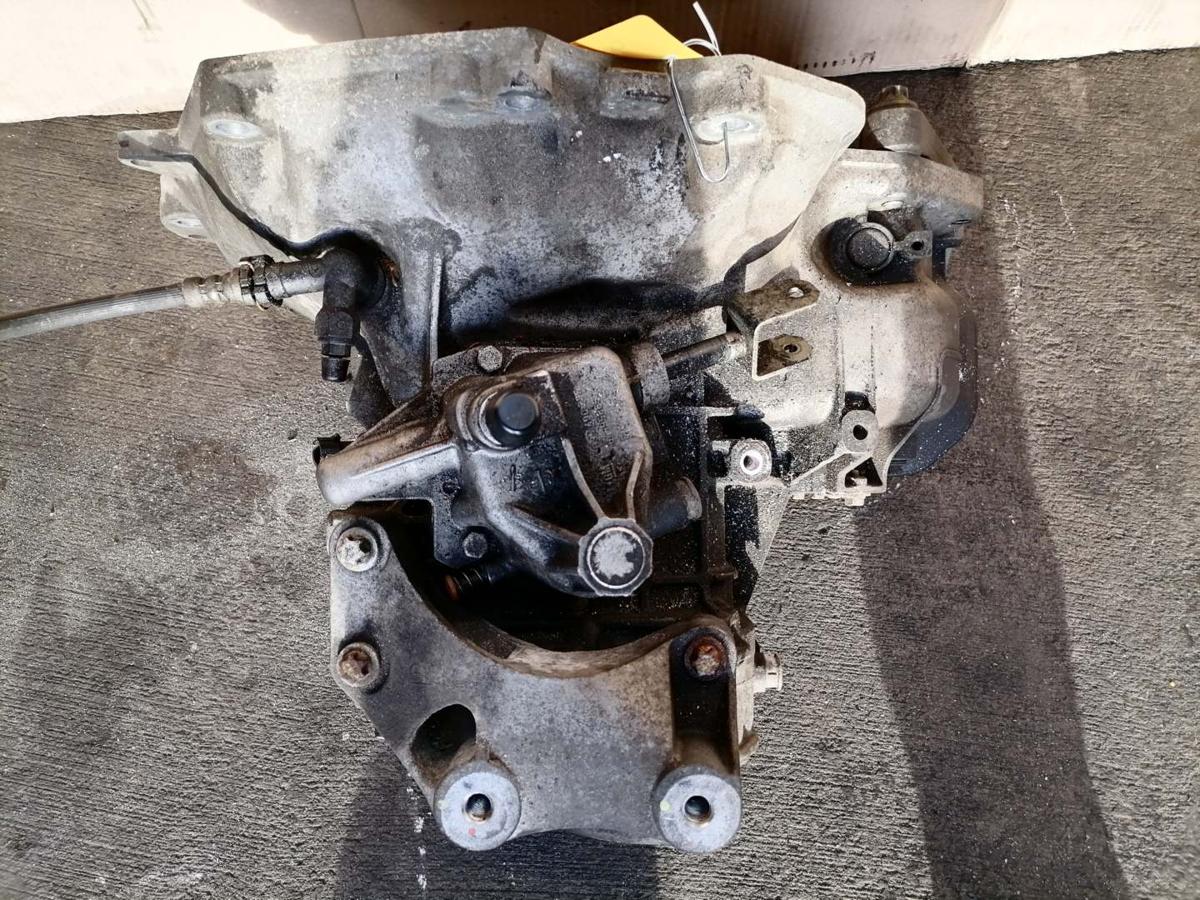 Opel Corsa D original ML5 5 Gang Schaltgetriebe 1.2 59kw BJ06